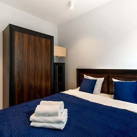 Close-mennica - Stylish 2-bedroom With Private Terrace #144 公寓 华沙
